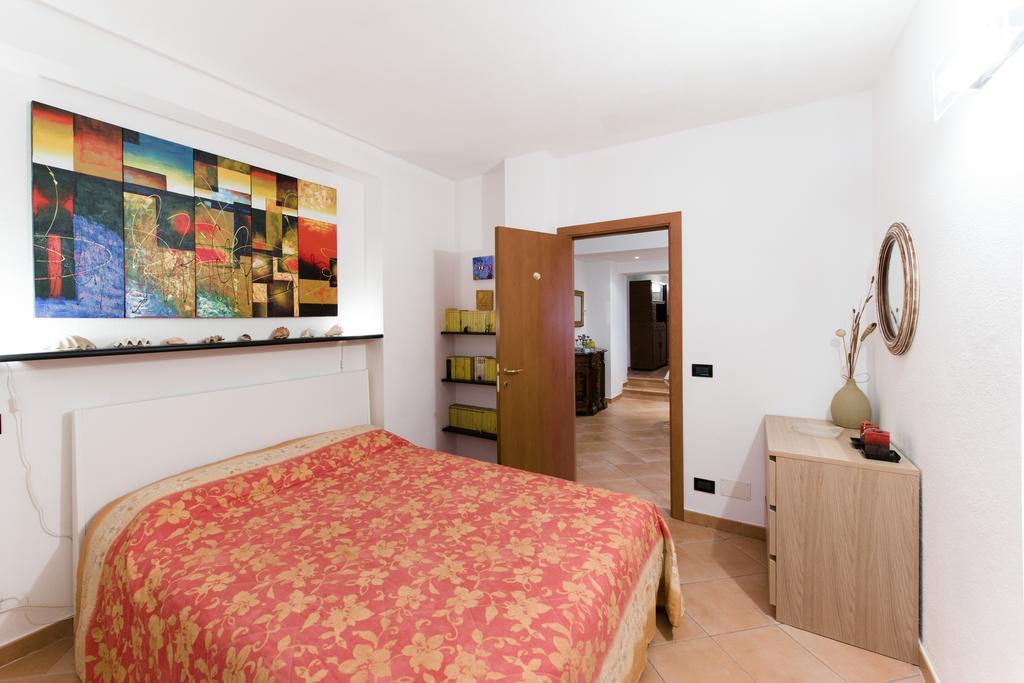 Ferienwohnung Casa Elena Moneglia Zimmer foto